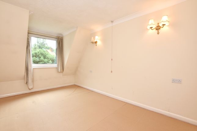 Property for sale in Heathdene Manor, Grandfield Avenue, Watford