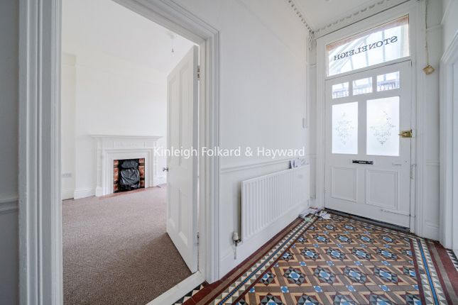 GFF, 11B, Streatham Place, Brixton Hill photo 3