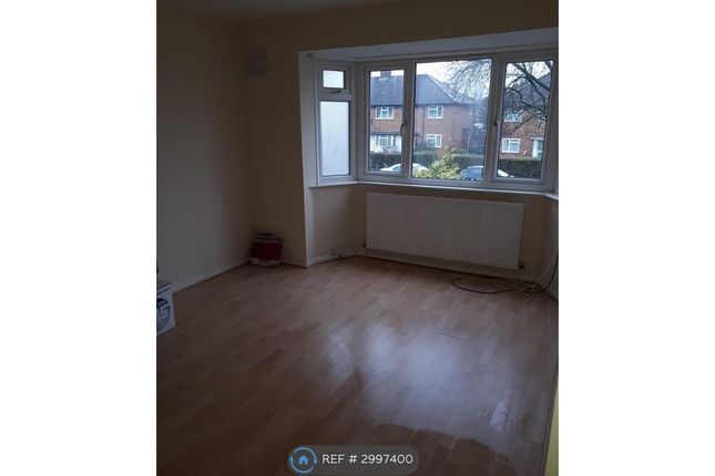 Kenton Lane, Harrow photo 4