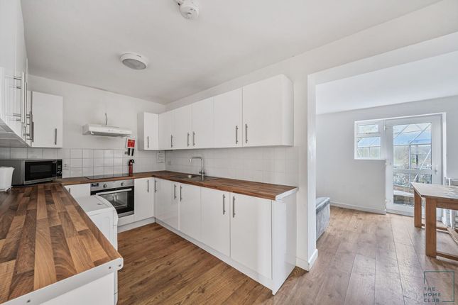 53, Fentum Road, Guildford photo 3