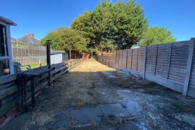 63, Barnmead Road, Dagenham photo 4