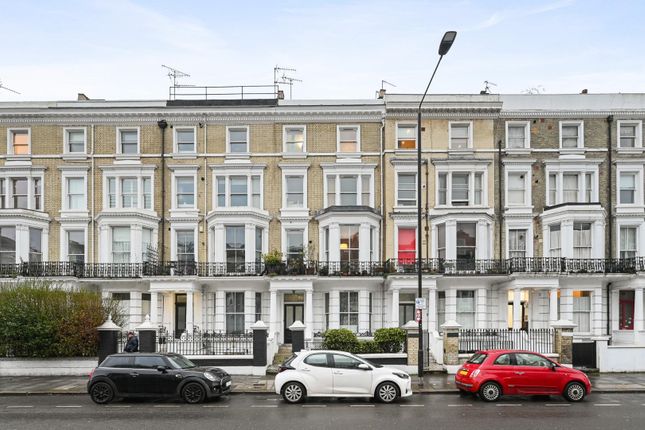 1-bed flat on Flat E, 104, Holland Road, London, £370,000