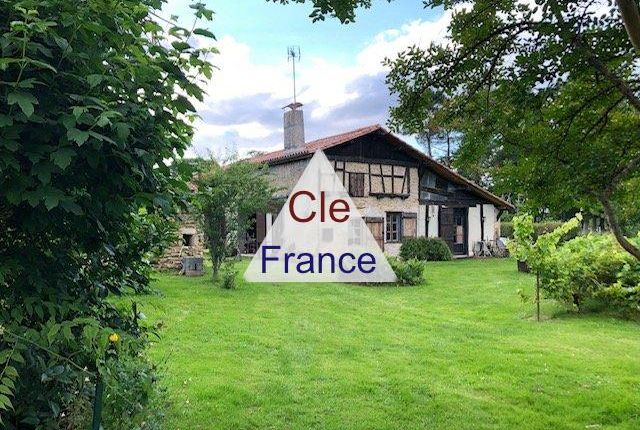 Detached house for sale in Bazas, Aquitaine, 33430, France