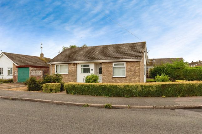 Thumbnail Semi-detached bungalow for sale in Cherrywood Avenue, March