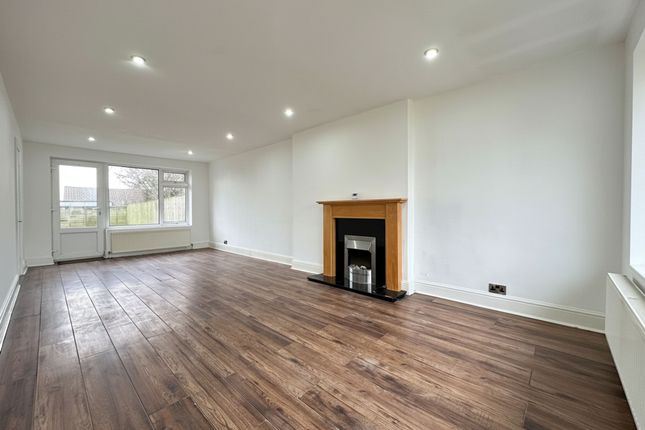 105 Osgodby Lane, Scarborough photo 2