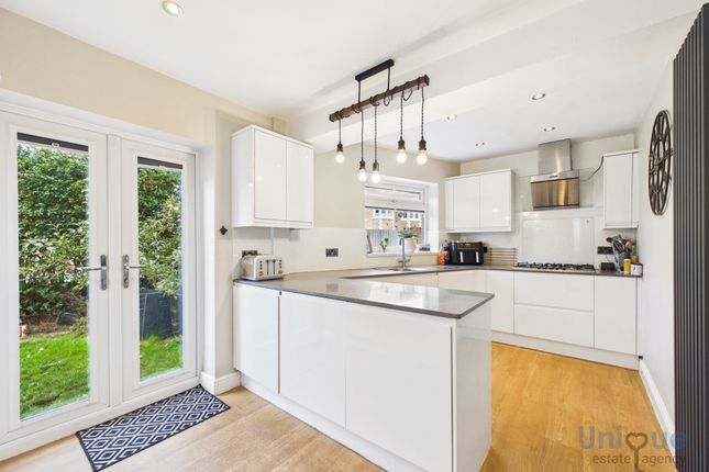 127, Curzon Road, Lytham St. Annes photo 3