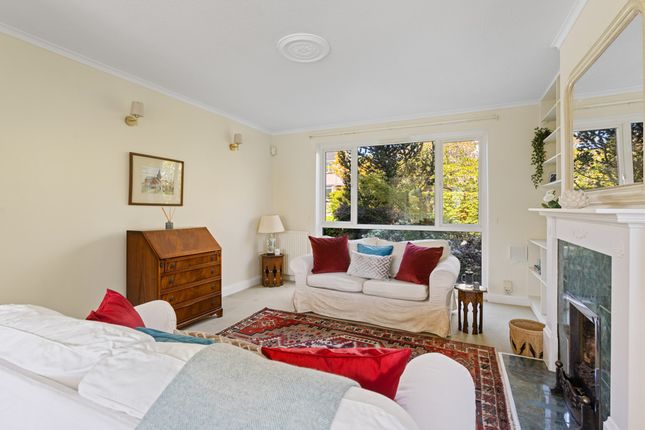 13, Frogston Gardens, EDINBURGH photo 4