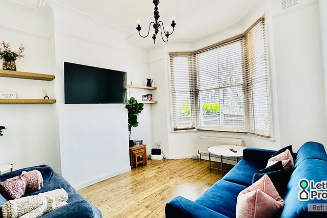 Thumbnail Flat to rent in Bellenden Road, London, Greater London