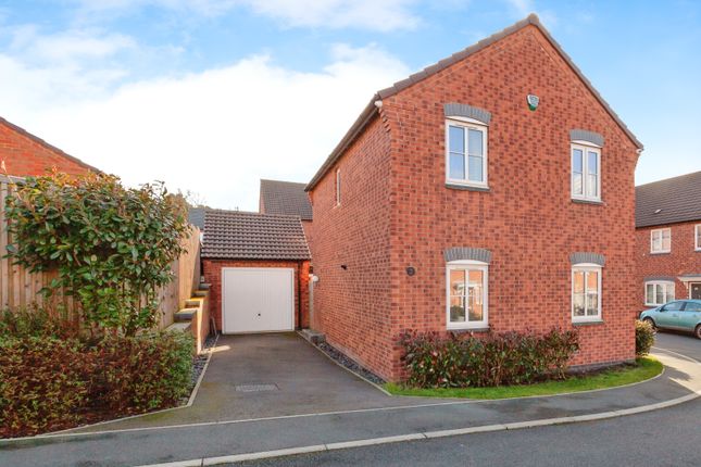 Detached house for sale in Fox Grove, Leicester