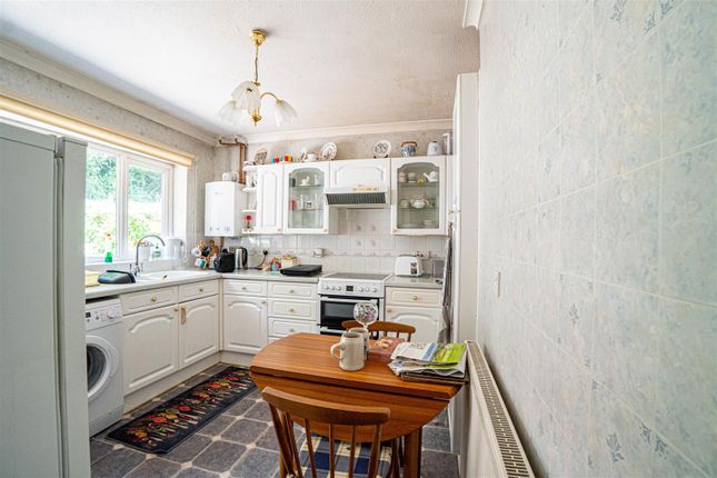 23, Ashford Way, Hastings photo 4
