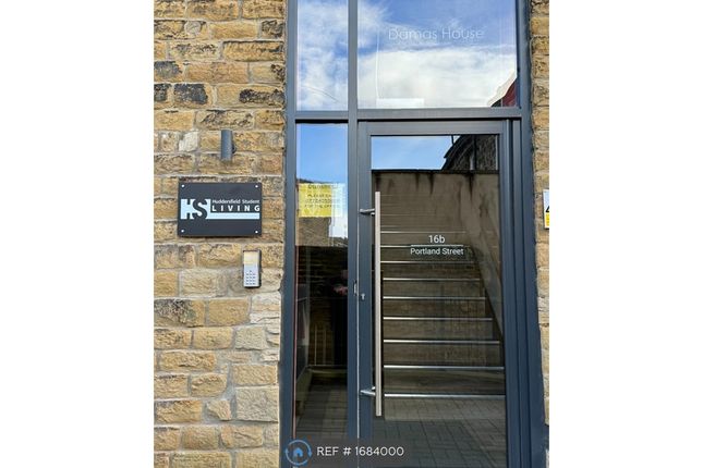 Studio to rent in Portland Street, Huddersfield