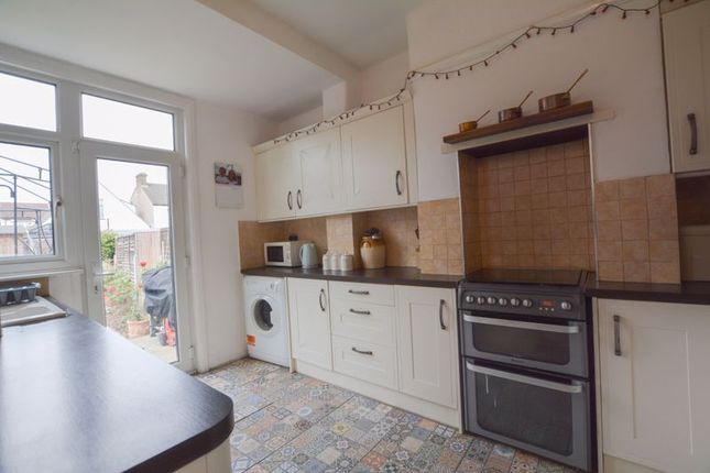 Terraced house for sale in Westbourne Grove, Westcliff-On-Sea