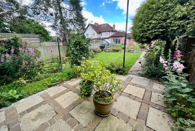 Semi-detached house for sale in Elms Avenue, Thatcham