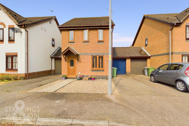 Thumbnail Link-detached house for sale in Roundway Down, Dussindale, Norwich