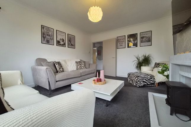 6 Bedale Court Givendale Road, Scarborough photo 3