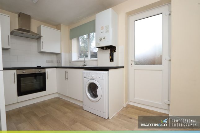 34, Caer Gerddi, Church Village, Pontypridd photo 4