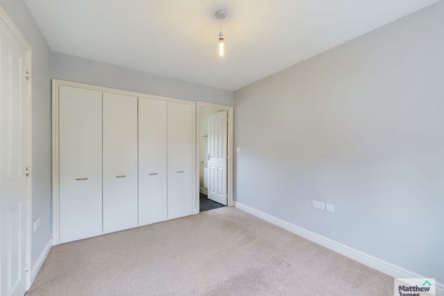 23 Kirk Way, Colchester photo 4