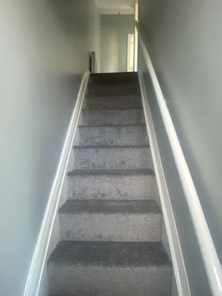16, West Avenue, Rotherham photo 5