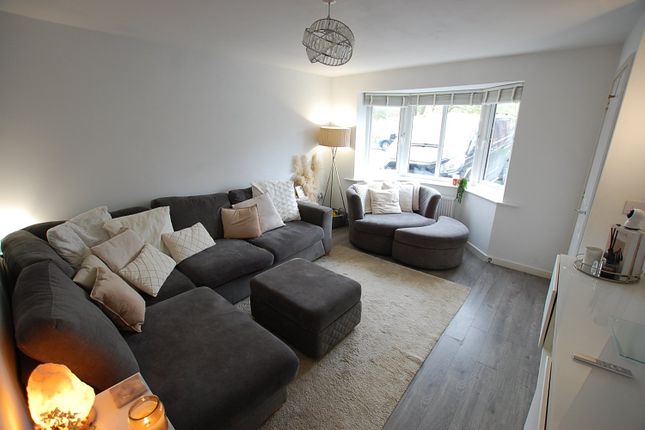 50, Whitebank Road, Greater Manchester photo 2