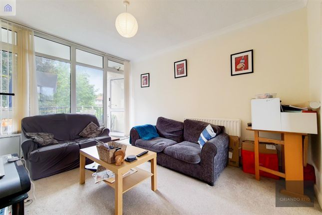 Thumbnail Flat to rent in Heather Close, London