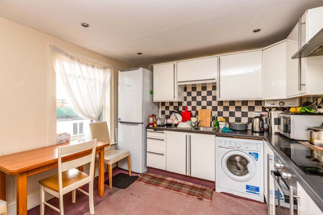 Flat for sale in St. Thomas Road, Spalding