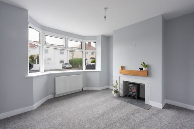 8 Fairview Crescent, Prestatyn photo 3