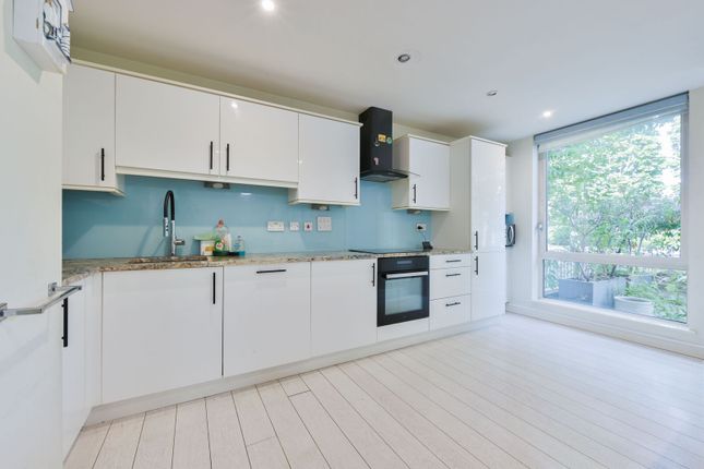 Clayponds Lane, Brentford photo 4