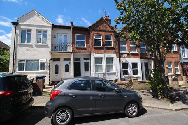 Thumbnail Flat for sale in Welbeck Road, East Barnet