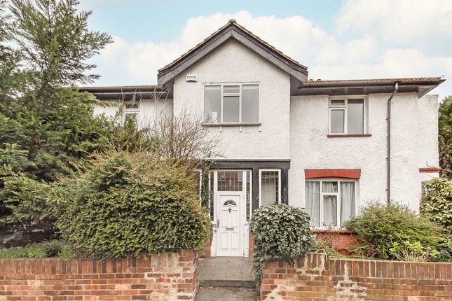 Thumbnail Flat to rent in Ellesmere Road, London