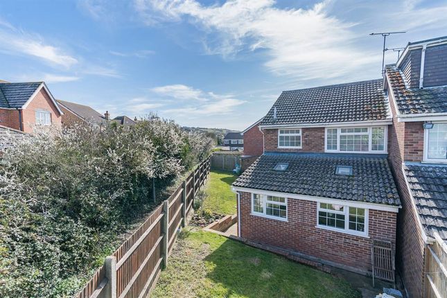 29, Nightingale Avenue, Whitstable photo 3