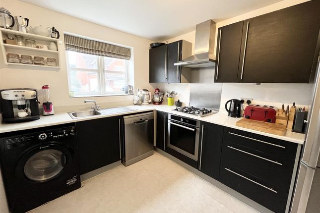Town house for sale in Thorpe Gardens, Littlethorpe, Leicester