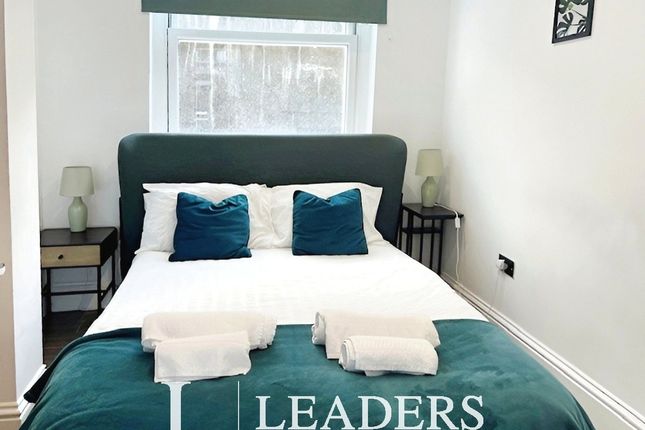 Flat 19, Windsor Court, Windsor Street photo 3