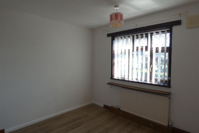 Bedroom 2.Jpg