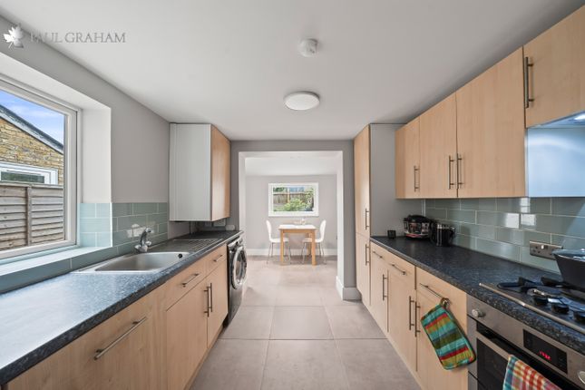 38, Belmont Road, Wallington photo 4