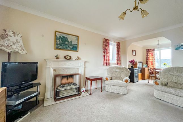 6, Market Road, Battle photo 2