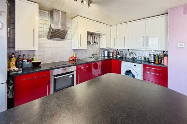 Flat 9, 30, Mavisbank Gardens, Glasgow photo 4