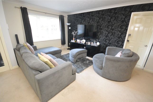 14, Harveys Hill, Bedfordshire photo 3
