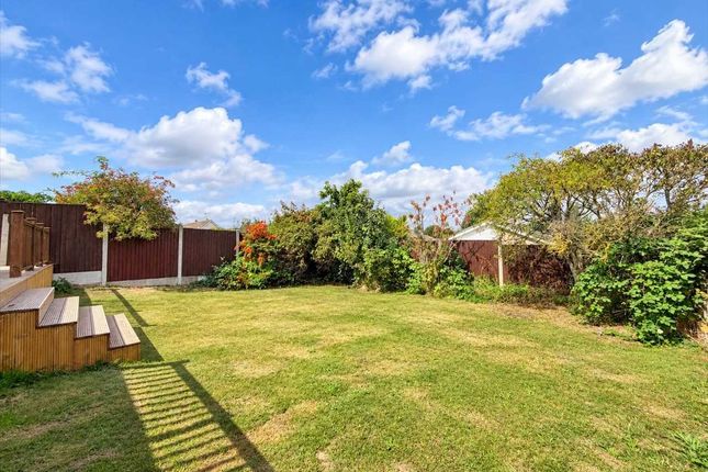 Fully Refurbished Bungalow, Walton on the naze photo 3