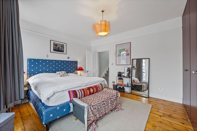 Terraced house for sale in Purves Road, Kensal Rise