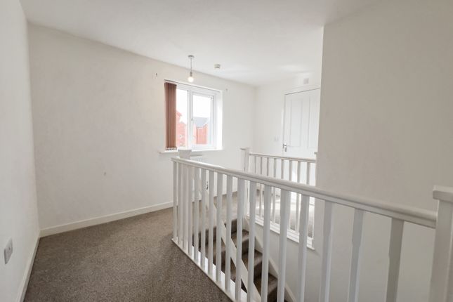 Detached house to rent in Stanground South, Peterborough