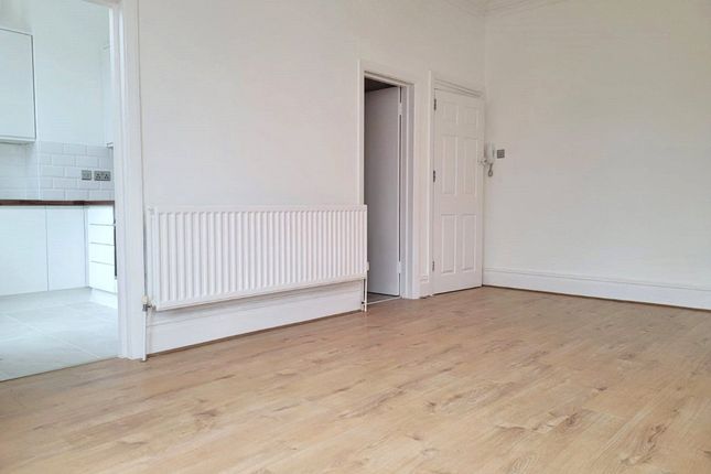 Flat for sale in Sackville Road, Hove, East Sussex