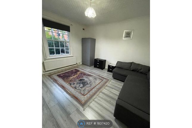 Thumbnail Flat to rent in Bedwell Road, London