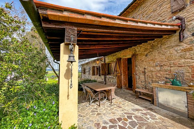 Farmhouse for sale in Strada Provinciale Del Poggetto, Guardistallo, Pisa, Tuscany, Italy