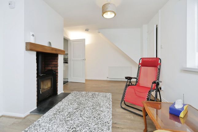 15, Highfields, Wrexham photo 4