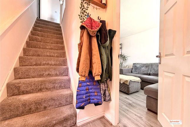 11, Kates Gill Grange, Stanley photo 2