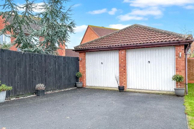 3, Allen Close, Newark photo 3
