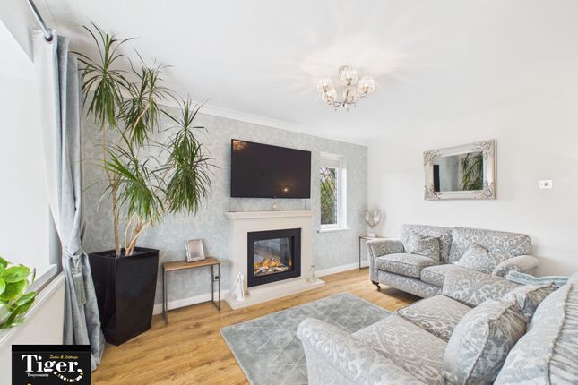 1, Moss Way, Blackpool photo 2
