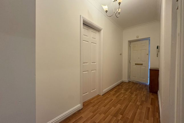 9, Deyes Court, Maghull photo 5