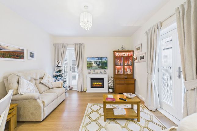 16 Bishops Place Apartments, Bishops Place, Paignton photo 2