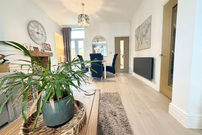9, Edward Street, Neath photo 4
